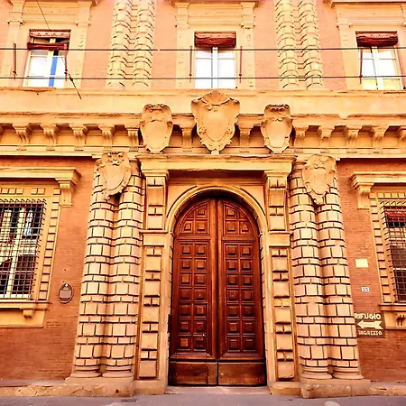 Apartament Fantuzzi Palace - Luxury In A 16th-century Palace Bolonia