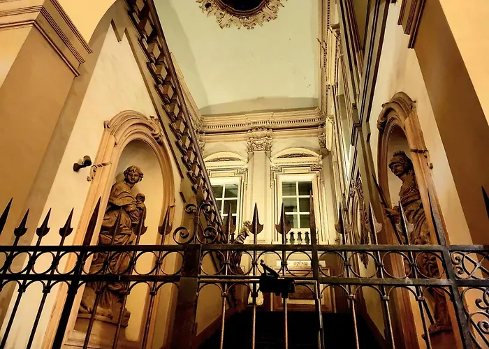 Daire Fantuzzi Palace *