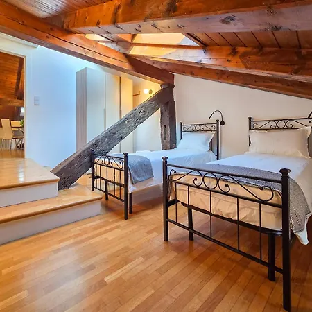 Fantuzzi Palace - Luxury In A 16th-century Palace *