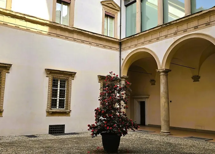 Fantuzzi Palace アパート ボローニャ